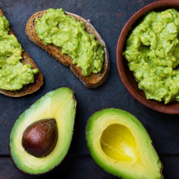 Les avocats dans les régimes spéciaux : Sont-ils vraiment des aliments astringents ?
